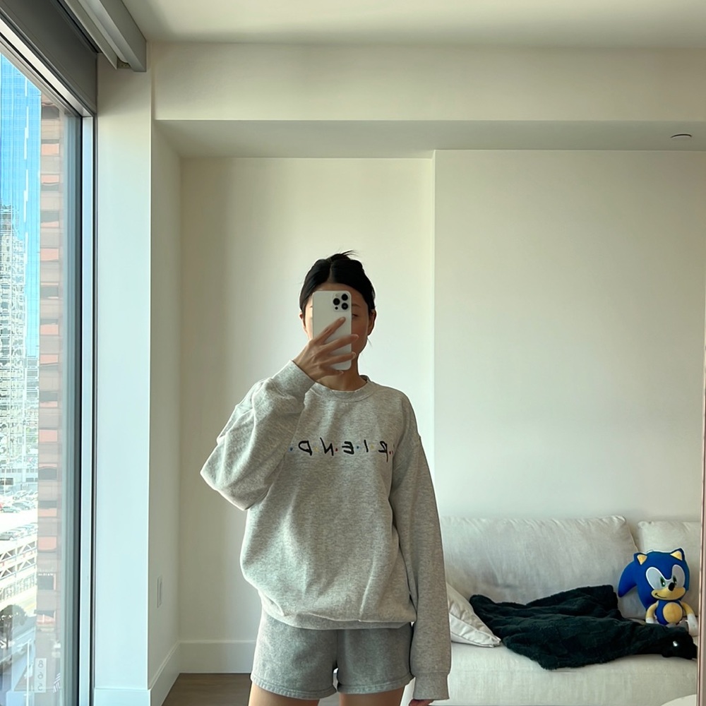 Friends sweater